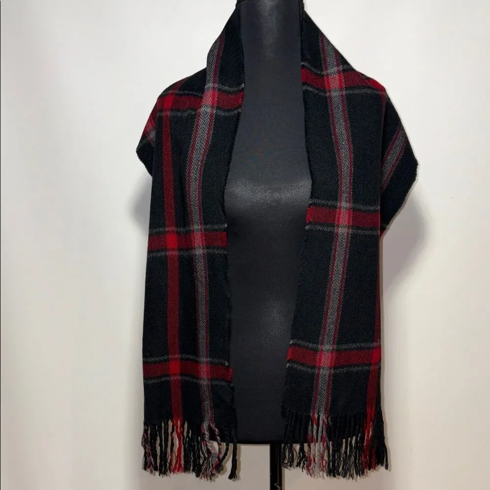 London Fog Black and Red Plaid Scarf